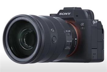 Sony Alpha A7 IV + 28-70mm